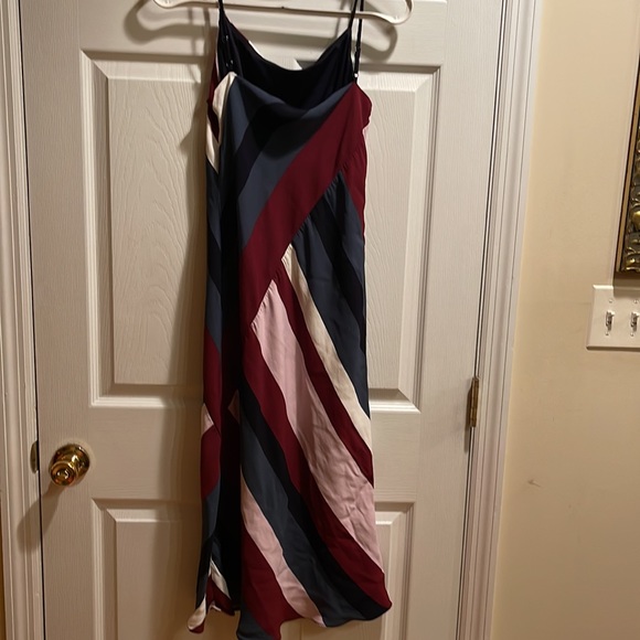Ann Taylor size 4 stripe winter color dress - Picture 5 of 5